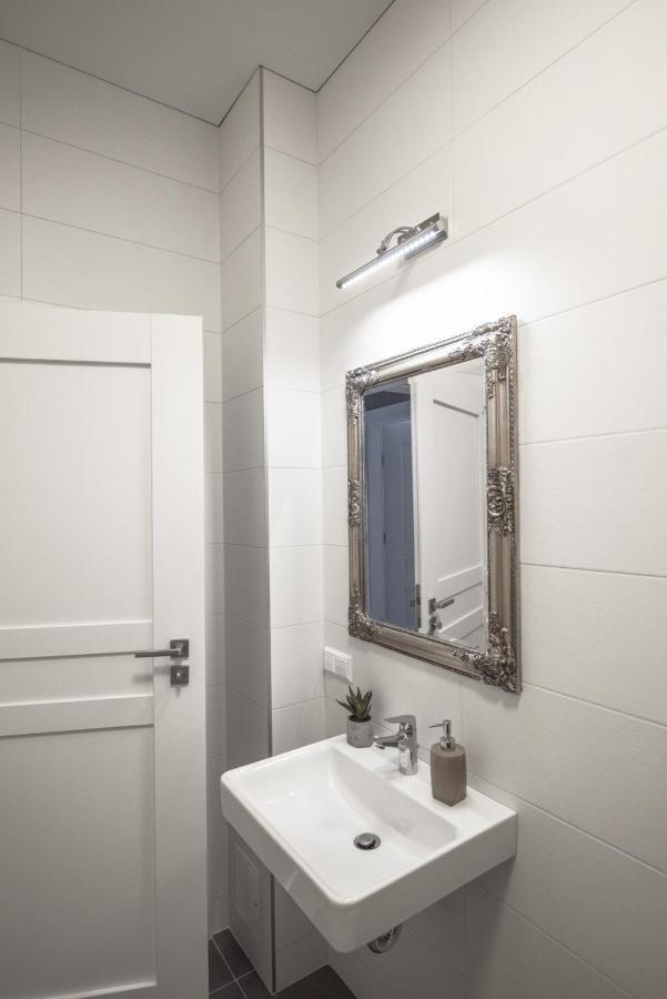 Apartament Km Apartamentai Kowno Zewnętrze zdjęcie