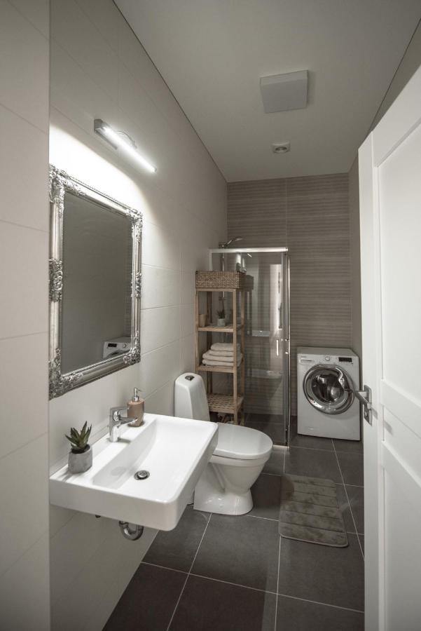 Apartament Km Apartamentai Kowno Zewnętrze zdjęcie